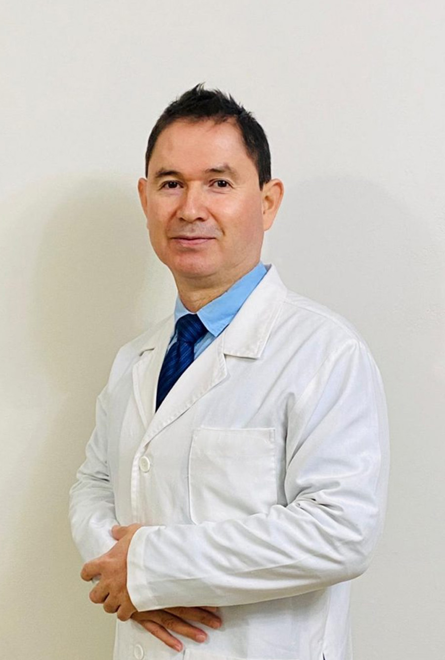 Dr. Ivan Montenegro Cruz